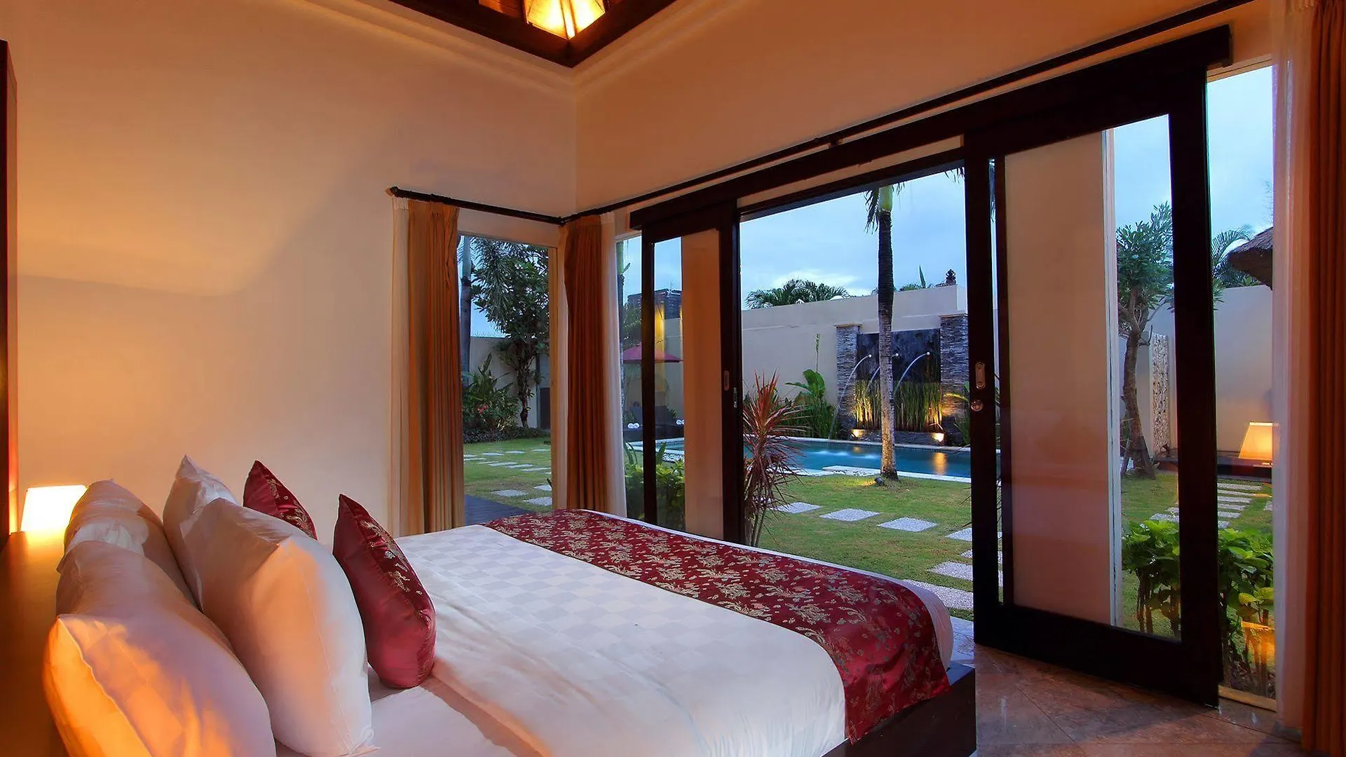 Rc Villas And Spa Bali Seminyak